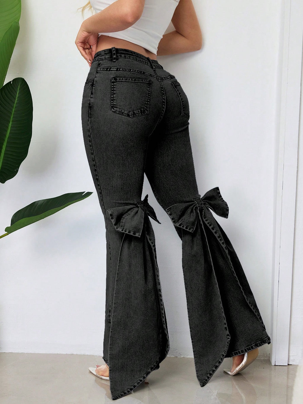 Retro Three-dimensional Bow Slim-fit Mid-stretch Mop Horn Denim Trousers
