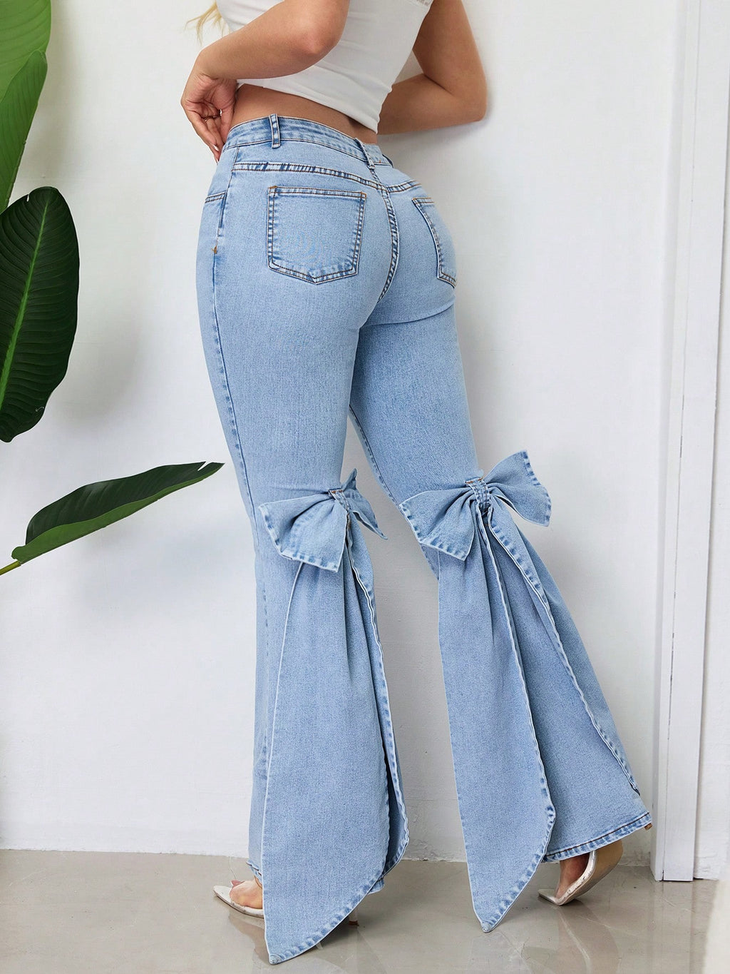Retro Three-dimensional Bow Slim-fit Mid-stretch Mop Horn Denim Trousers