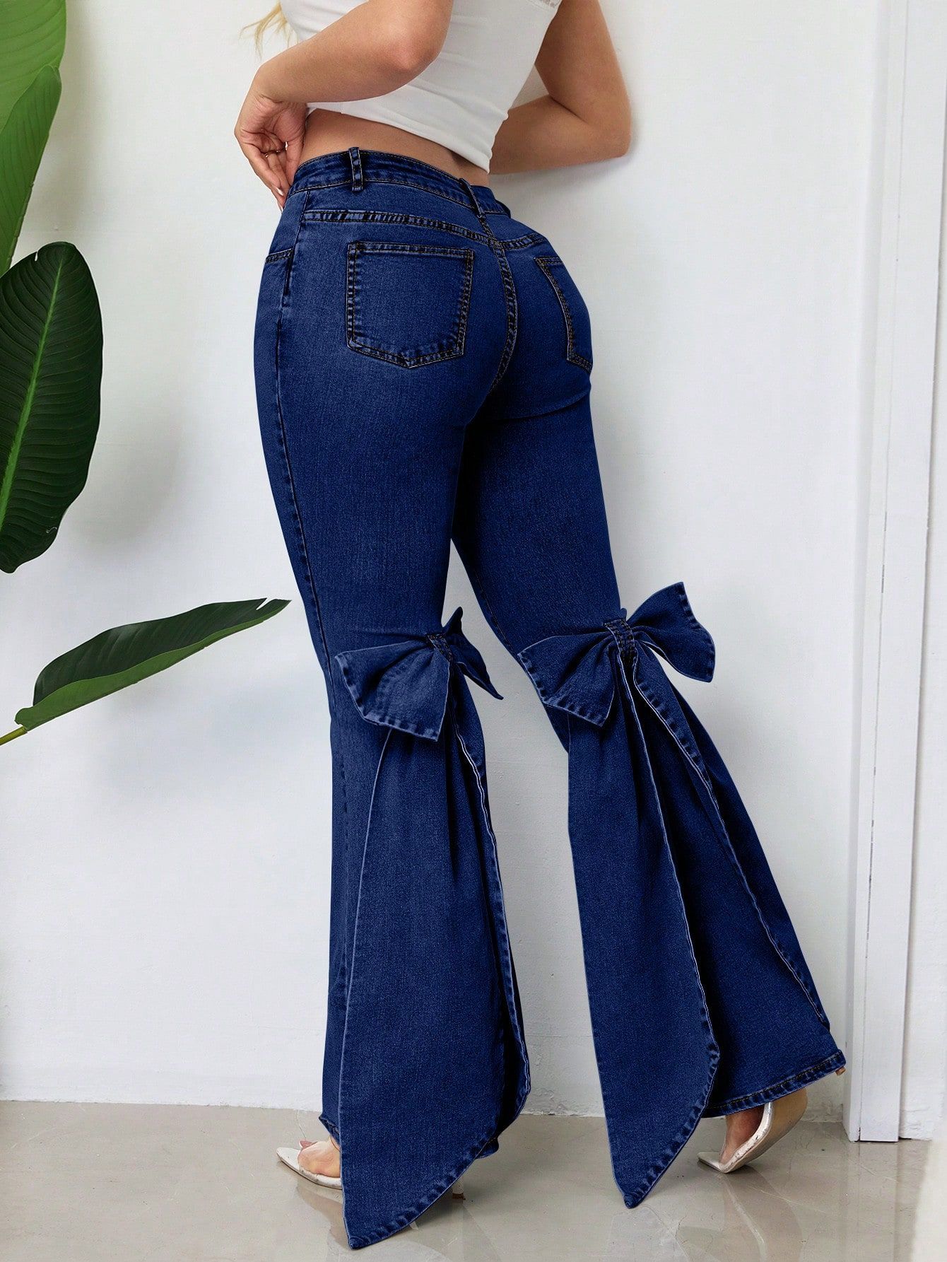 Retro Three-dimensional Bow Slim-fit Mid-stretch Mop Horn Denim Trousers